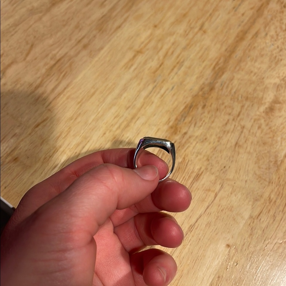Vintage Silver and Moss Green Ring - Picture 5 of 5